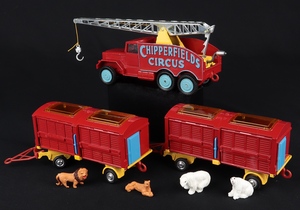 Corgi toys gift set 23 chipperfields circus ff738 crane cages back