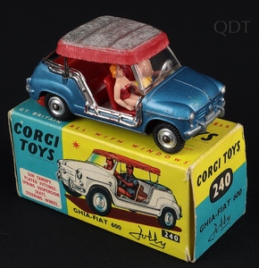 Corgi toys 240 ghia fiat jolly 600 ff775 front