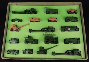 Tri ang minic models push go presetation set army ff858 contents