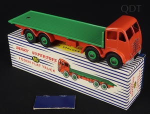 Dinky toys 902 foden flat truck ff946 front