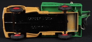 Dinky toys 430 breakdown lorry gg103 base