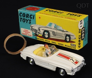 Corgi toys 303s mercedes benz 300sl open roadster gg157 front