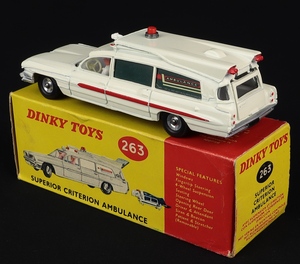 Dinky toys 263 superior criterion ambulance gg218 back