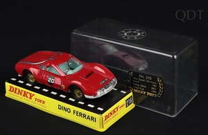 Dinky toys 216 dino ferrari gg266 front