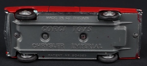 Corgi toys 246 chrysler imperial gg309 base