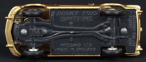 Dinky toys 114 triumph spitfire gg481 base