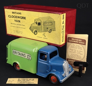 Britains 2045 clockwork van gg500 front