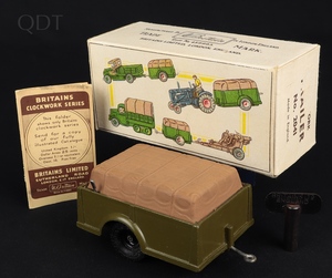 Britains models 2041 trailer gg515 front