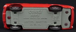 Corgi toys 218 aston martin db4 gg564 base