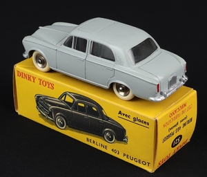 French dinky toys 521 peugeot 403 berline gg562 back