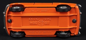 Corgi toys 345 mgc gt competition model gg578 base