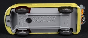 Corgi toys 490 vw breakdown truck gg630 base