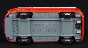 Corgi toys 508 holiday camp special commer bus gg648 base