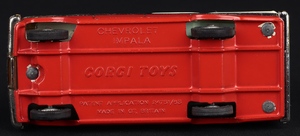 Corgi toys 486 kennel service wagon four dogs chevrolet gg655 base