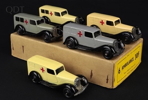 Dinky trade box 39f ambulance gg735 front