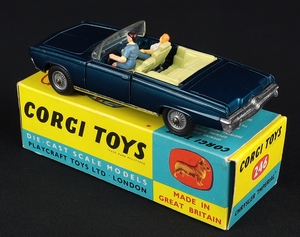 Corgi toys 246 chrysler imperial gg742 back