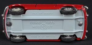 Corgi toys 327 mgb gt gg755 base
