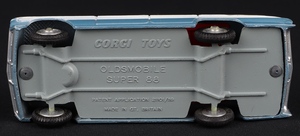 Corgi 235 oldsmobile super 88 gg812 base
