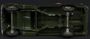 Britains models 1512 army ambulance gg907 base