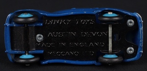 Dinky toys 152 austin devon saloon gg913 base