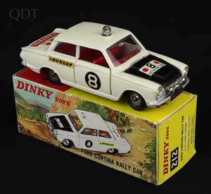 Dinky toys 212 ford cortina rally car gg930 front