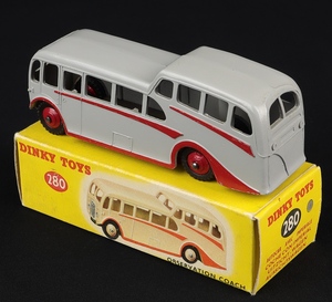 Dinky toys 281 observation coach gg948 back 1