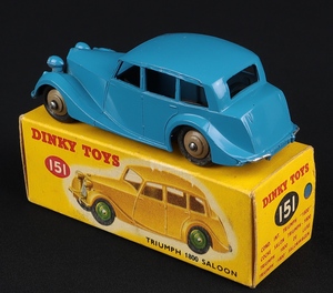 Dinky toys 151 triumph saloon hh54 back