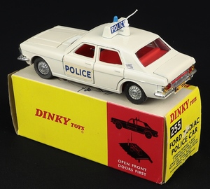 Dinky toys 255 ford zodiac police car hh89 back