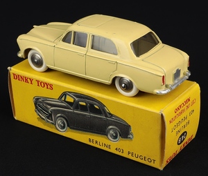 French dinky toys 24b peugeot 403 berline hh102 back