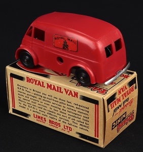 Tri ang minic 3168 royal mail van  morris hh124 back