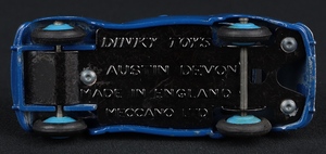 Dinky toys 152 austin devon saloon hh157 base