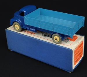 Dinky toys 532 comet wagon hh240 back