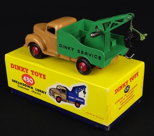 Dinky toys 430 breakdown lorry commer hh322 back