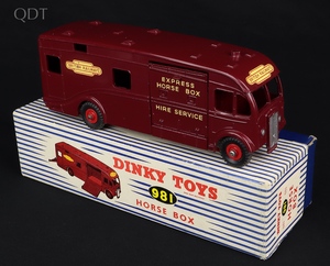 Dinky toys 981 horse box hh503 front