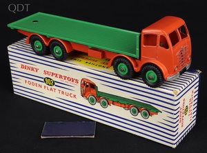 Dinky supertoys 902 foden flat truck hh511 front