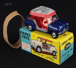 Corgi toys 240 ghia fiat jolly 600 hh599 front