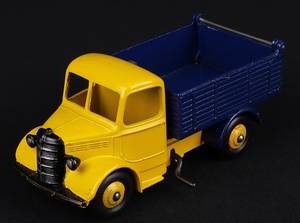 Dinky 410 bedford end tipper hh603 view