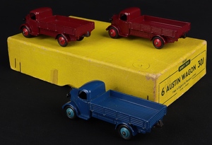 Trade box dinky 30j austin wagons hh704 back