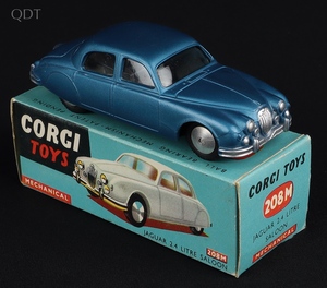 Corgi toys 208m jaguar 2.4l hh708 front 1