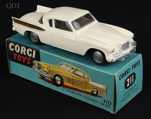 Corgi toys 211 studebaker golden hawk hh709 front