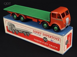 Dinky supertoys 502 foden flat truck hh754 front