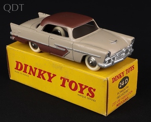 French dinky toys 24d plymouth belvedere hh810 front