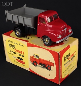 Victory models leyland comet tipper truck hh828 front