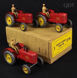 Dinky trade box 27a  massey harris tractor hh859 front