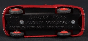 Dinky toys 40j austin somerset hh940 base