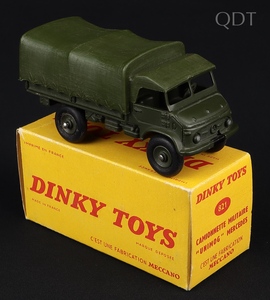 French dinky toys 821 mercedes unimog hh953 front