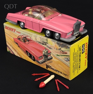 Dinky toys 100 fab 1 lady penelope jj469 front