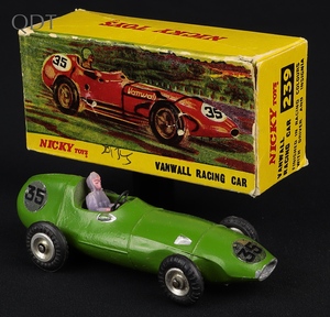 Nicky dinky toys 195 vanwall racing car jj564 front