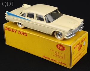 Dinky toys 191 dodge royal sedan jj595 front