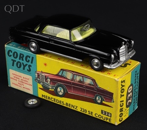 Corgi toys 230 mercedes benz 220 se coupe jj625 front